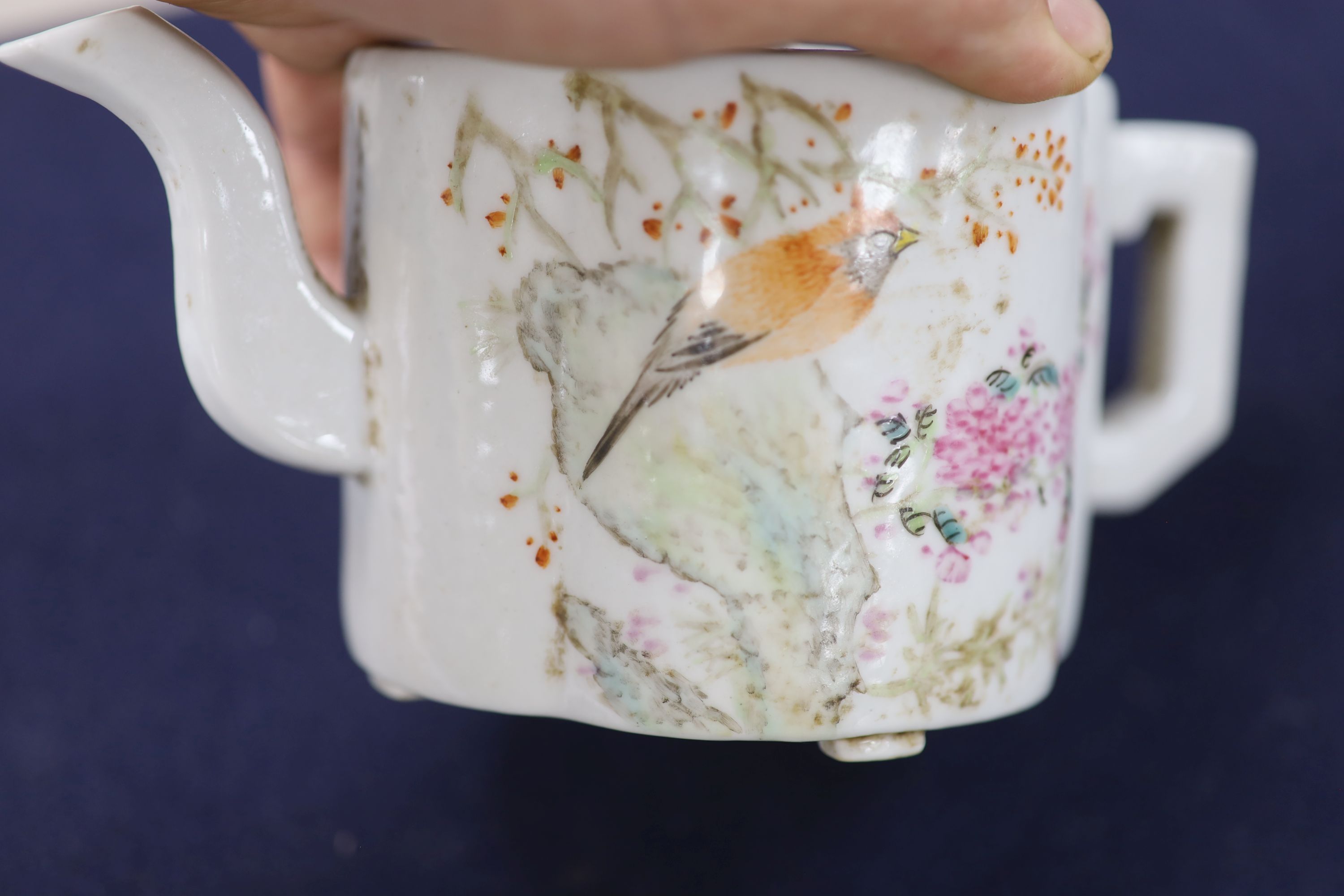 A Chinese famille rose quatre lobed teapot and cover, length 19cm